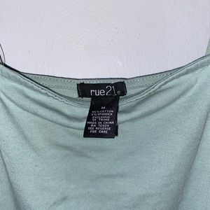 Cute and very fitting tube dress.